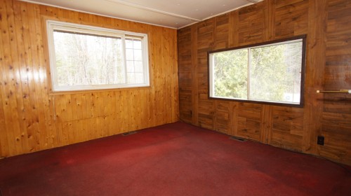 Salon - 317 Rue Laforest, Saint-Alphonse-Rodriguez, QC - Indoor Photo Showing Other Room