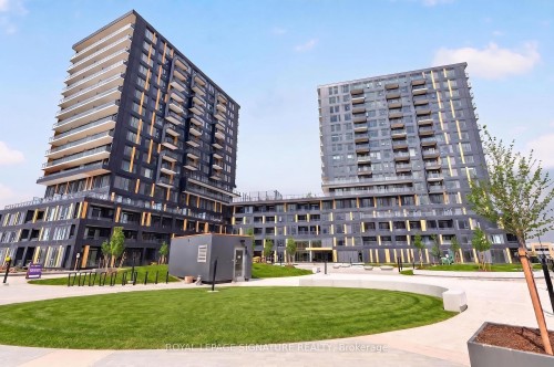 C1207-4878 Powers Common, Burlington, ON - Outdoor With Facade