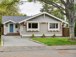 3130 Somerset St Victoria, BC V8X 1C7