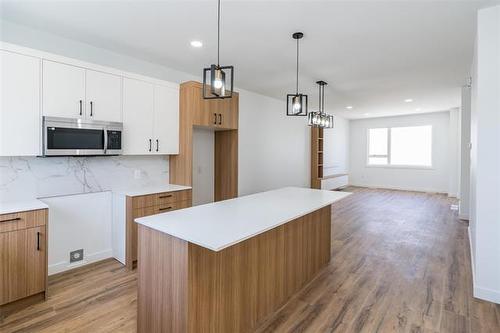 1506 Pritchard Ave, Winnipeg, MB 