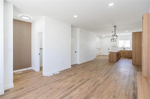 1506 Pritchard Ave, Winnipeg, MB 