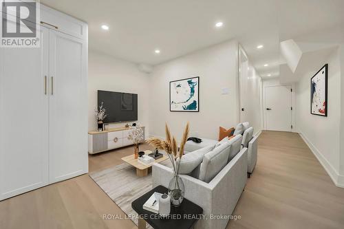5016 Natkarni Crescent, Mississauga, ON - Indoor