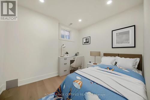 5016 Natkarni Crescent, Mississauga, ON - Indoor Photo Showing Bedroom