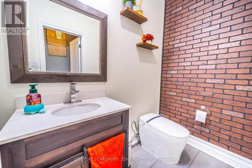 62 Impulse Circle, Brampton, ON - Indoor Photo Showing Bathroom