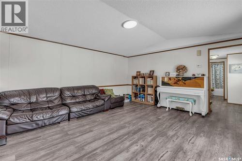 208 Tyvan Street, Francis, SK 