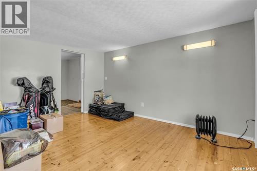 208 Tyvan Street, Francis, SK 