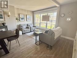 front sitting area - 