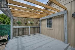 LOUNGE deck above hot tub and pool - 