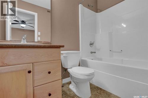23 4101 Preston Crescent, Regina, SK - Indoor Photo Showing Bathroom