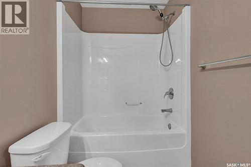 23 4101 Preston Crescent, Regina, SK - Indoor Photo Showing Bathroom