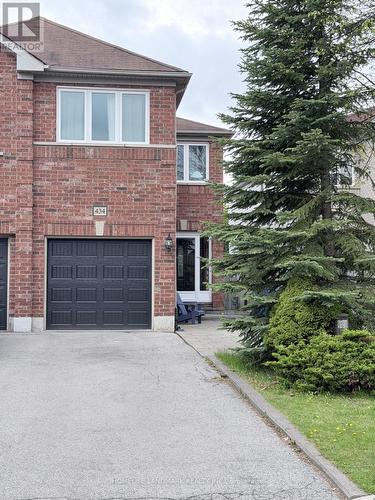 Front Driveway - 434 Heddle Crescent, Newmarket, ON - Outdoor