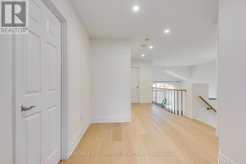 4267 Sarazen Drive, Burlington, ON - Indoor Photo Showing Other Room