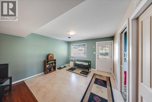 602 Schofield Highway, Warfield, BC - Indoor Photo Showing Office