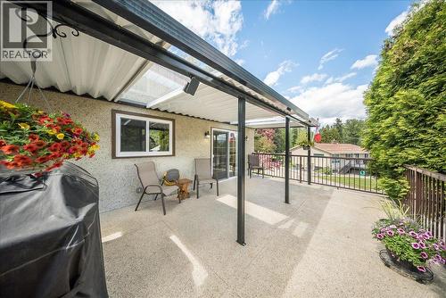 602 Schofield Highway, Warfield, BC - Outdoor With Deck Patio Veranda