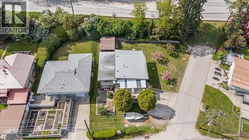 602 Schofield Highway, Warfield, BC - Outdoor