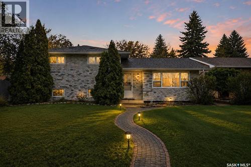 2305 Taylor Street E, Saskatoon, SK - Outdoor