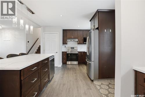2305 Taylor Street E, Saskatoon, SK - Indoor Photo Showing Kitchen
