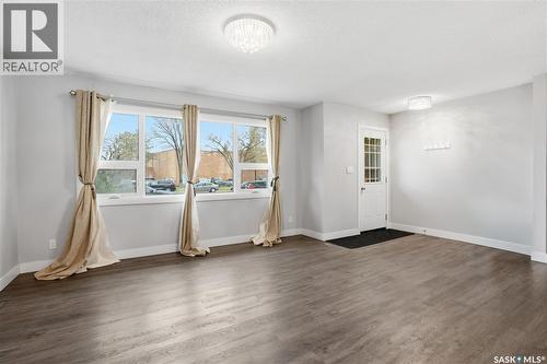 2305 Taylor Street E, Saskatoon, SK - Indoor Photo Showing Other Room