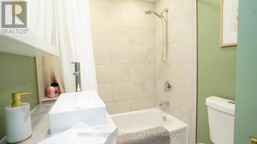 57 Church Street E, Welland (Prince Charles), ON - Indoor Photo Showing Bathroom