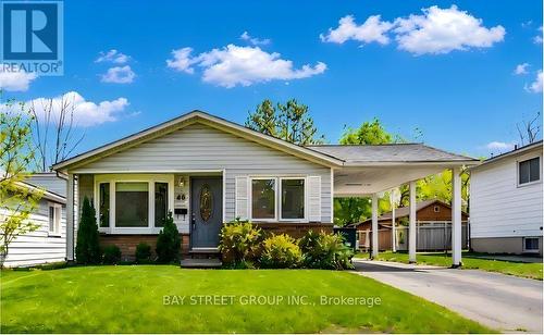 66 AMOS AVENUE  Waterloo, ON N2L 5G3