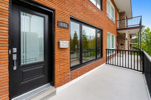 Front of Structure - 4162 Av. Isabella, Montréal (Côte-Des-Neiges/Notre-Dame-De-Grâce), QC - Outdoor With Exterior