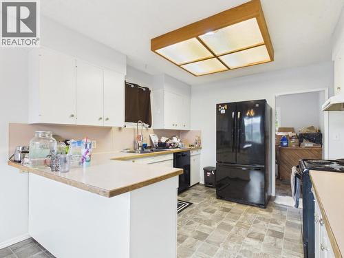 37 Windmill Crescent, Williams Lake, BC - Indoor Photo Showing Kitchen