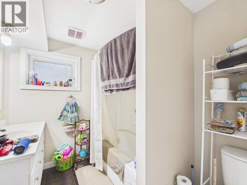 37 Windmill Crescent, Williams Lake, BC - Indoor Photo Showing Bathroom