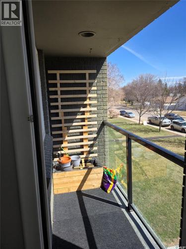 9 605 Wilson Crescent, Saskatoon, SK - Outdoor
