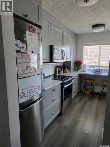 9 605 Wilson Crescent, Saskatoon, SK - Indoor Photo Showing Kitchen