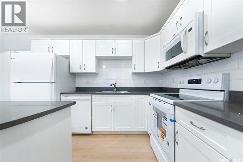 501 110 Akhtar Bend, Saskatoon, SK - Indoor Photo Showing Kitchen