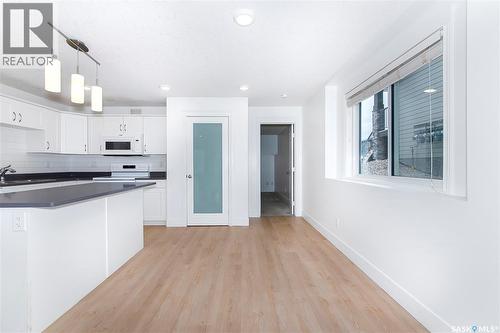501 110 Akhtar Bend, Saskatoon, SK - Indoor Photo Showing Kitchen