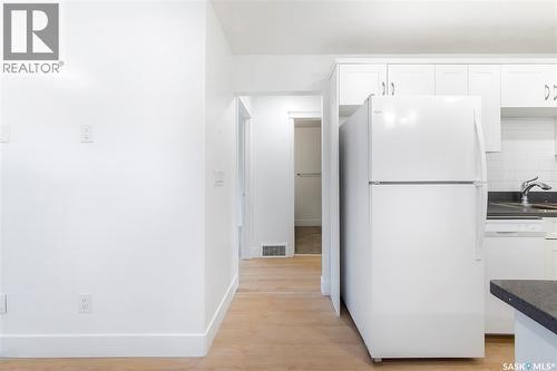 501 110 Akhtar Bend, Saskatoon, SK - Indoor Photo Showing Kitchen