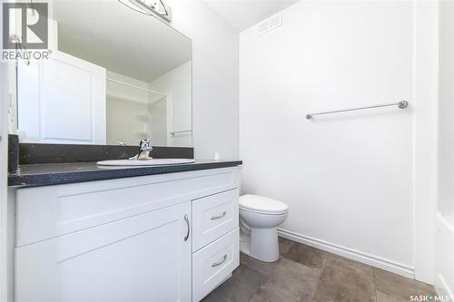 501 110 Akhtar Bend, Saskatoon, SK - Indoor Photo Showing Bathroom
