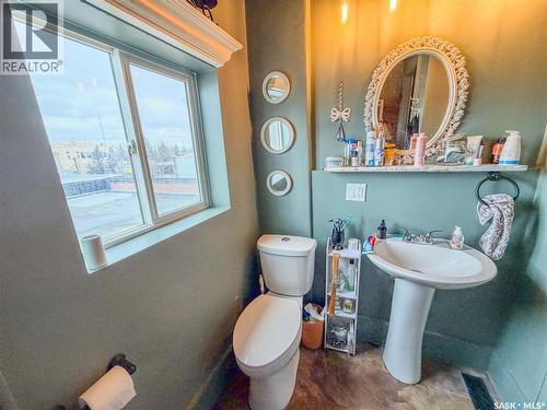 8 3Rd Avenue N, Yorkton, SK 