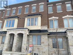 157 RUSTLE WOODS AVENUE Markham, ON L6B 1P8