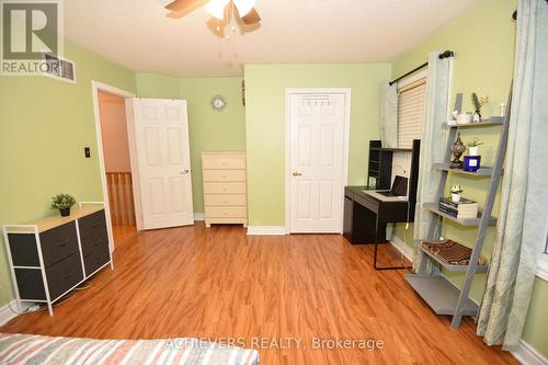 521 Navigator Drive, Mississauga, ON - Indoor