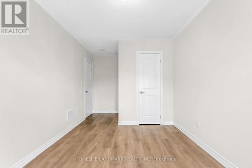 21 Sapphire Way, Thorold, ON - Indoor Photo Showing Other Room