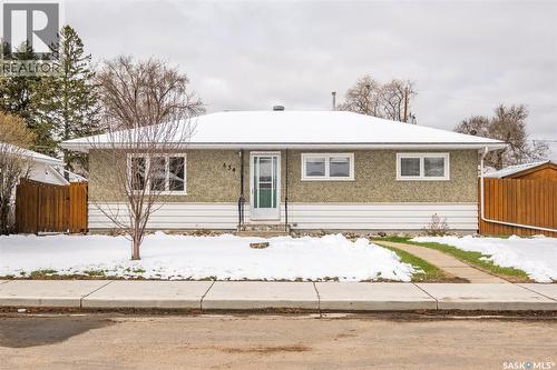 654 23rd STREET W  Prince Albert, SK S6V 4H3