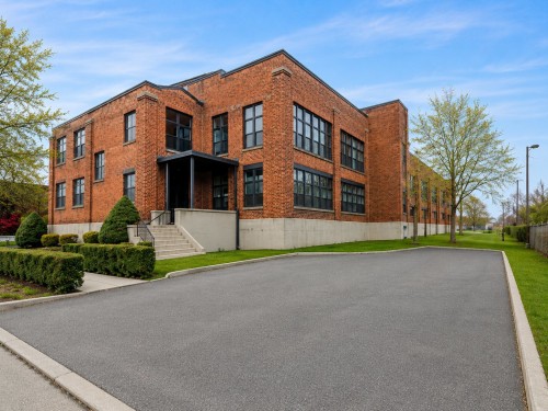 Front of Structure - 212-2182 Av. Lamothe, Saint-Hyacinthe, QC - Outdoor