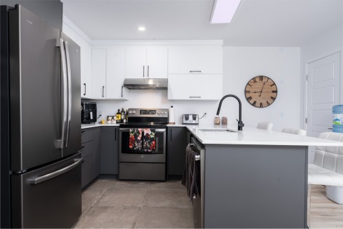 Kitchen - 4-2450 Ch. Du 5E-Rang S., Mont-Laurier, QC - Indoor Photo Showing Kitchen With Upgraded Kitchen