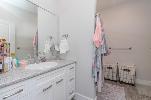 3205 Douglas St, Chemainus, BC 