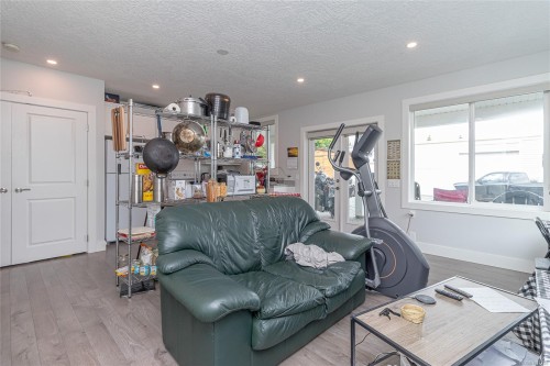 3205 Douglas St, Chemainus, BC 