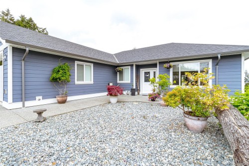 3205 Douglas St, Chemainus, BC 