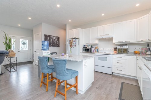 3205 Douglas St, Chemainus, BC 