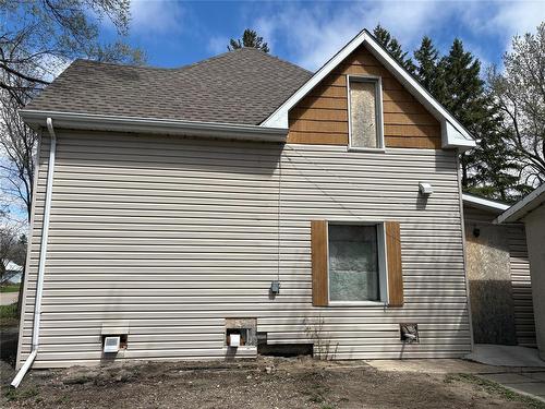 108 Hossack Avenue, Killarney, MB - Outdoor With Exterior