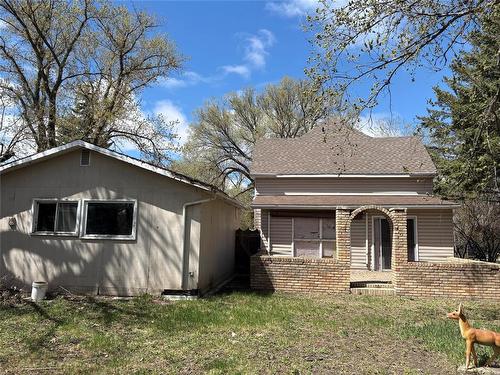 108 Hossack Avenue, Killarney, MB - Outdoor