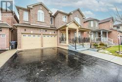 22 WINTERSNOW COURT Brampton, ON L6R 3G6