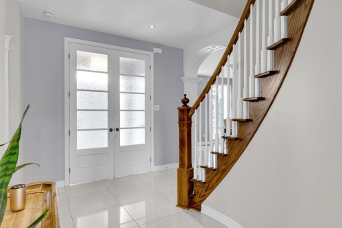 Hall d'entrée/Vestibule - 16500 Rue Du Jade, Mirabel, QC - Indoor Photo Showing Other Room