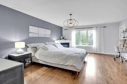Chambre à coucher principale - 16500 Rue Du Jade, Mirabel, QC - Indoor Photo Showing Bedroom