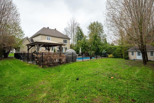 Cour - 16500 Rue Du Jade, Mirabel, QC - Outdoor With Deck Patio Veranda